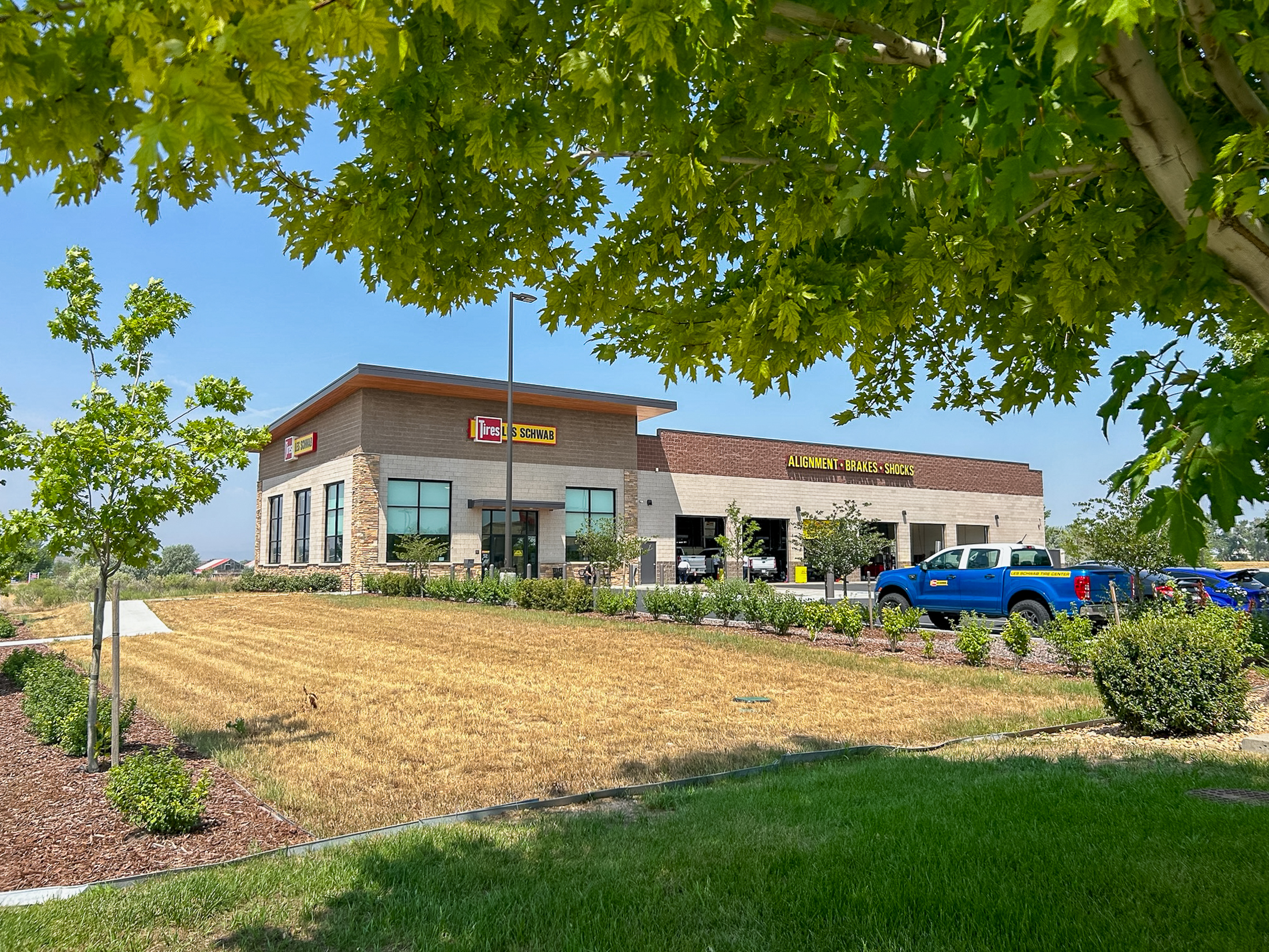 Les Schwab Tire Center of Windsor